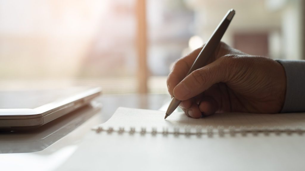 Why Writing Can Make Leaders Think More Clearly